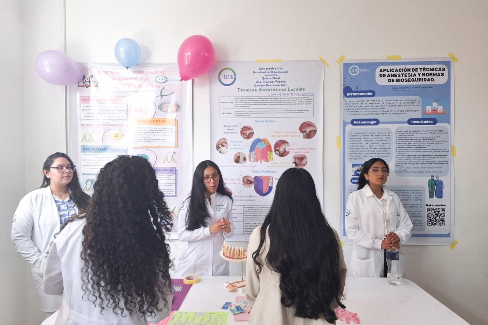 exhibicion-cientifica-odontología-ute-3