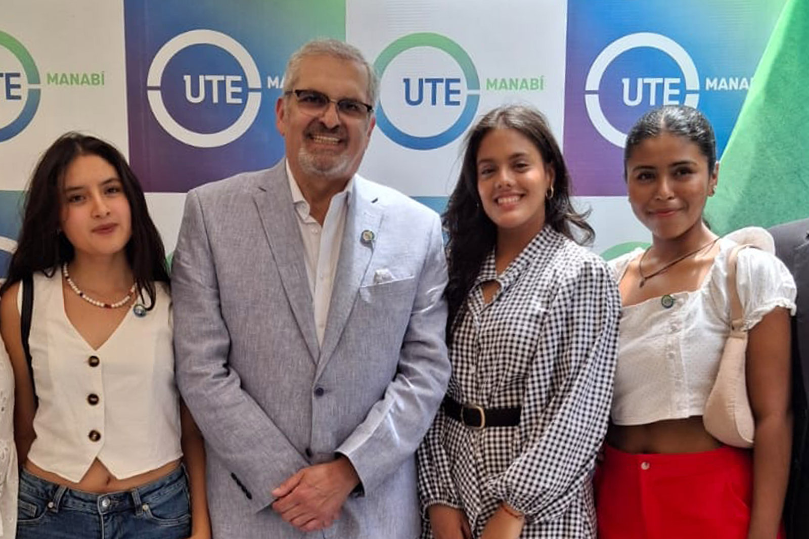 UTE Manabí inaugura periodo académico