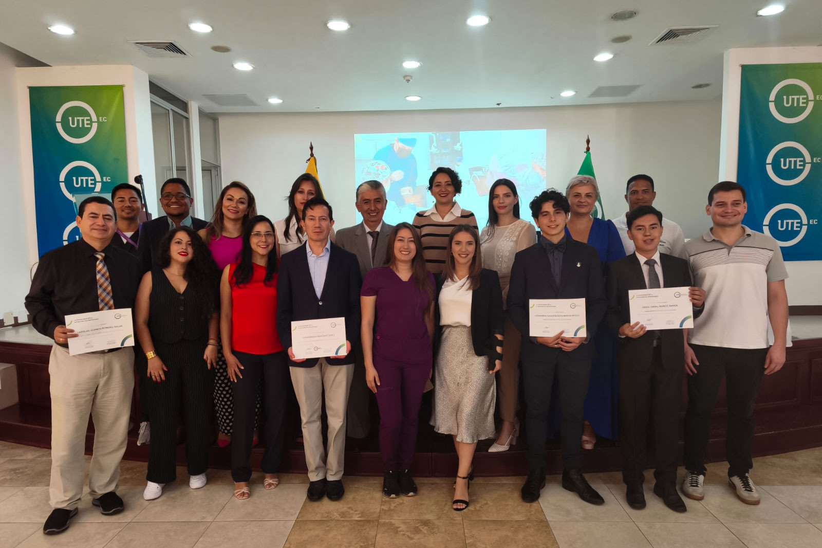 reconocimientos Odontología – Universidad UTE