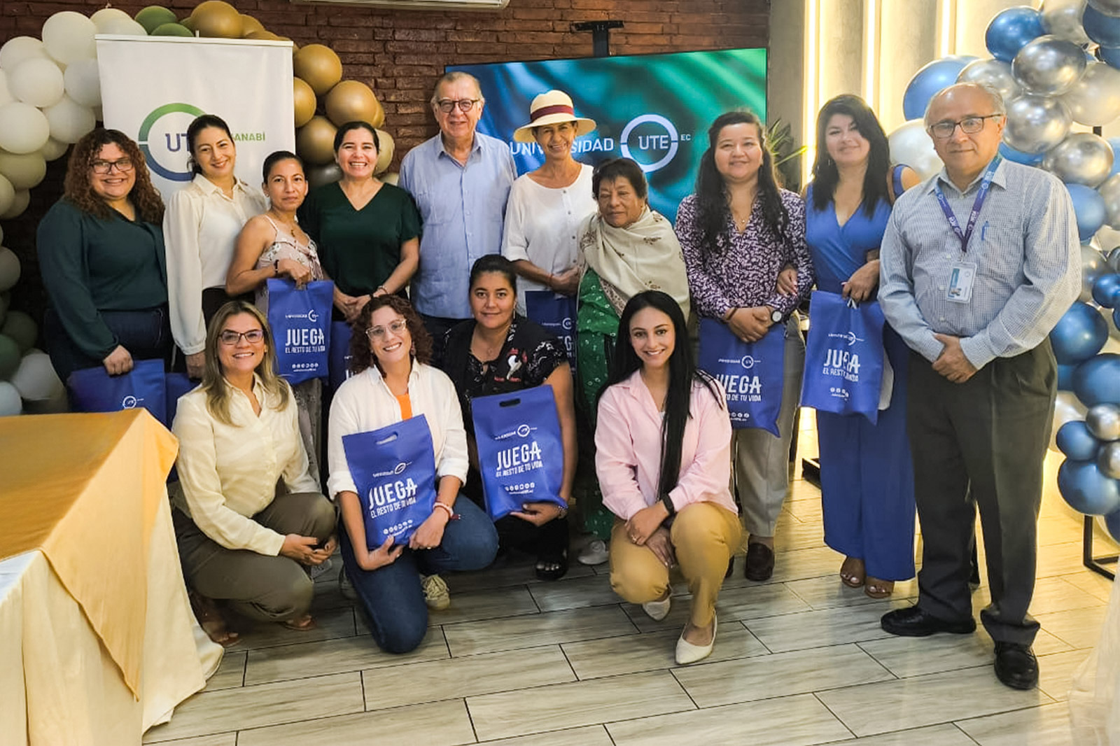 Acceso universitario Mujeres Manabitas