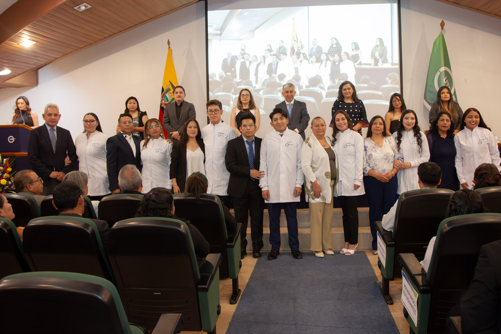 Investidura mandil Odontología 2025