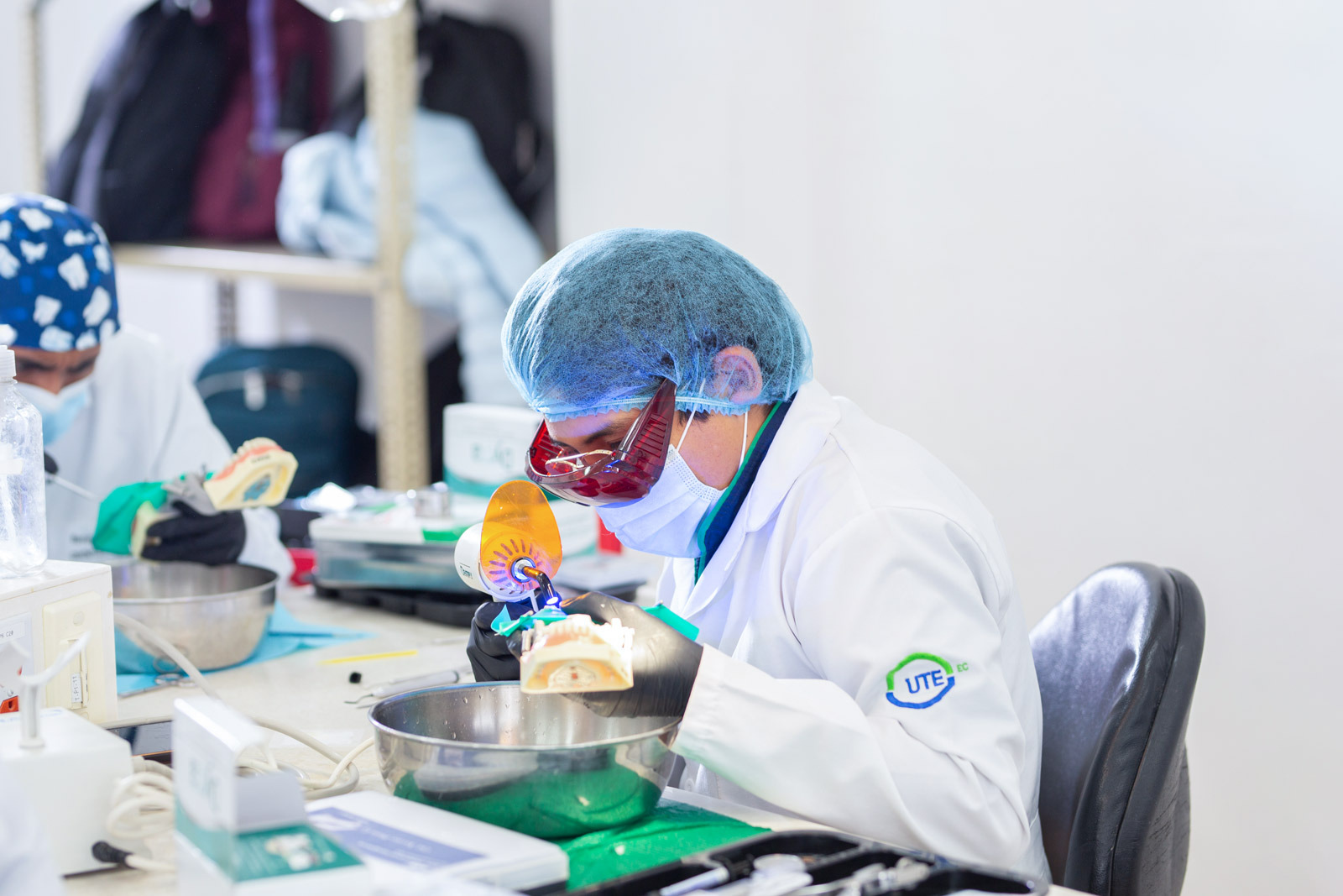 Técnico Superior en Asistencia Odontológica UTE