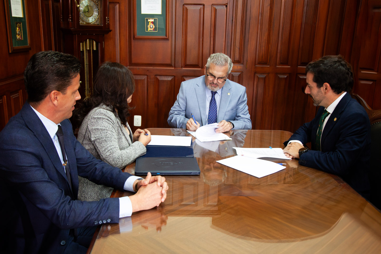 convenio-ute-u-leon-2