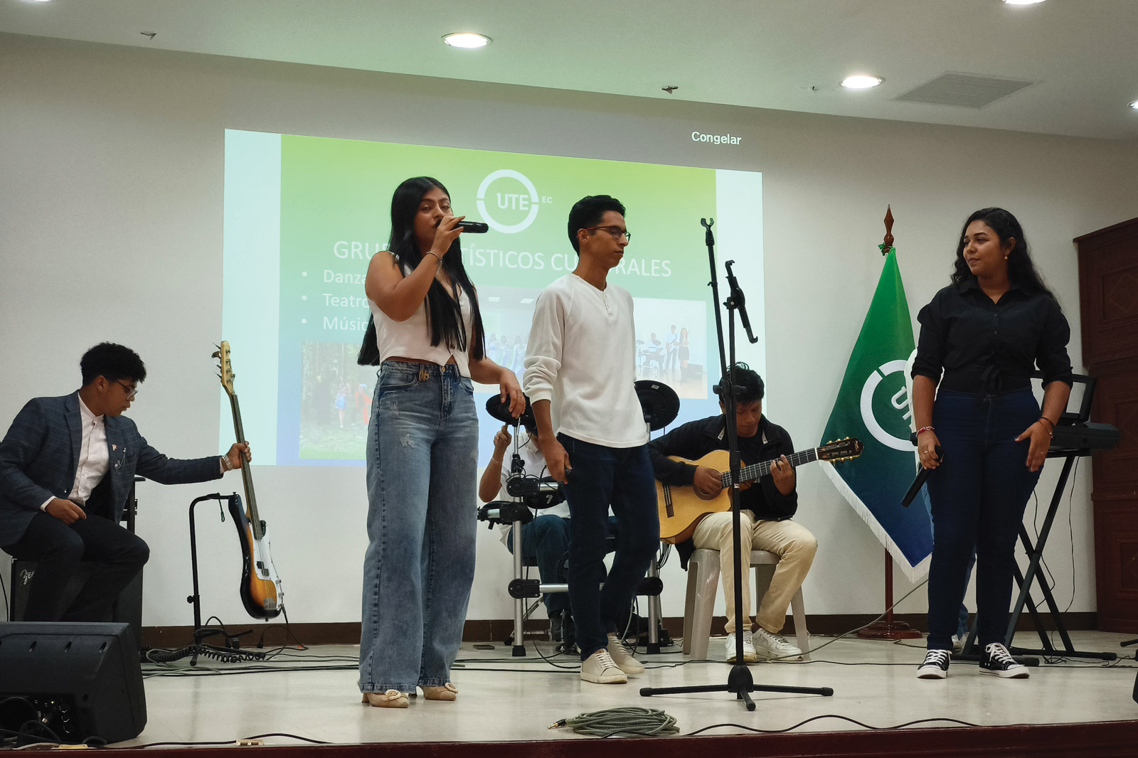 nuevo-periodo-acad-sto-domingo-3