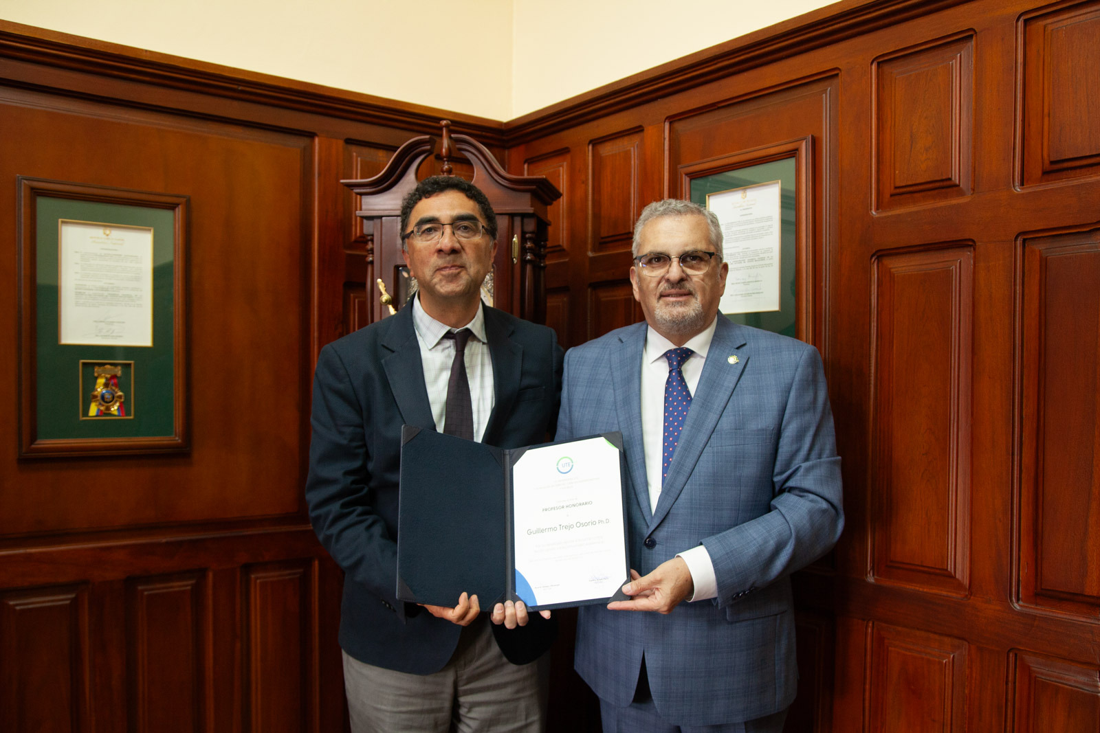 profesores-honorarios-italia-4