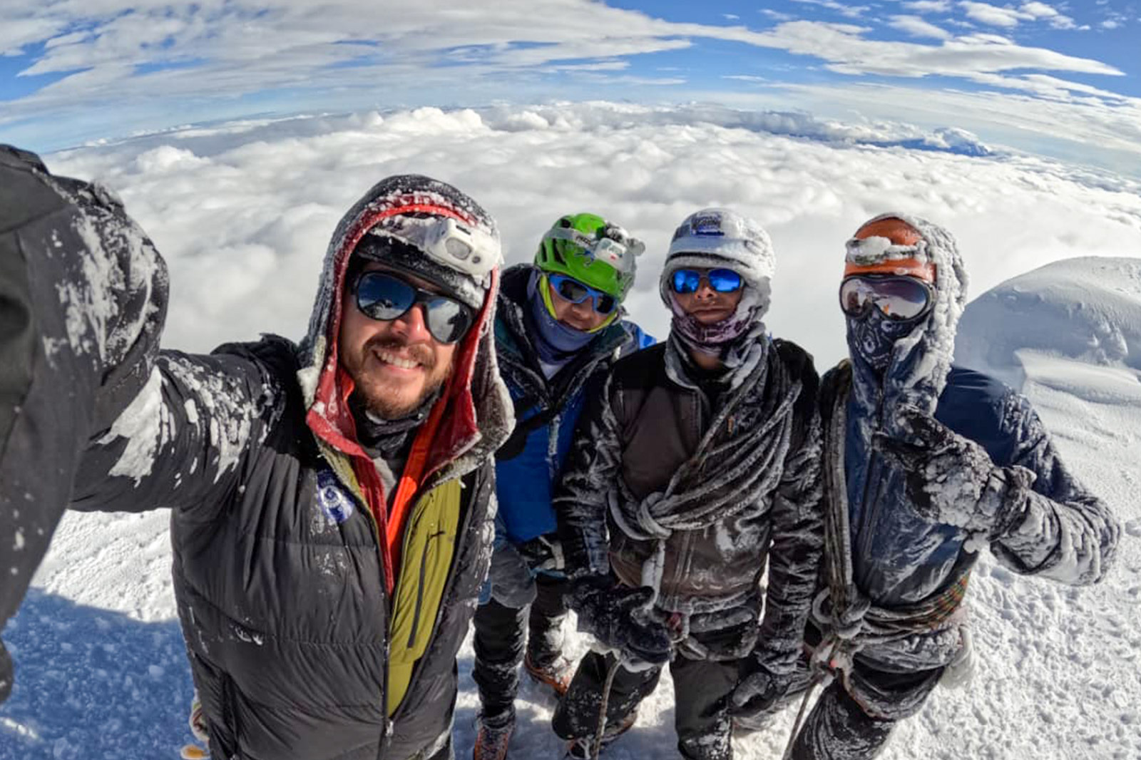 ascenso-cotopaxi-grupo-andinismo-4