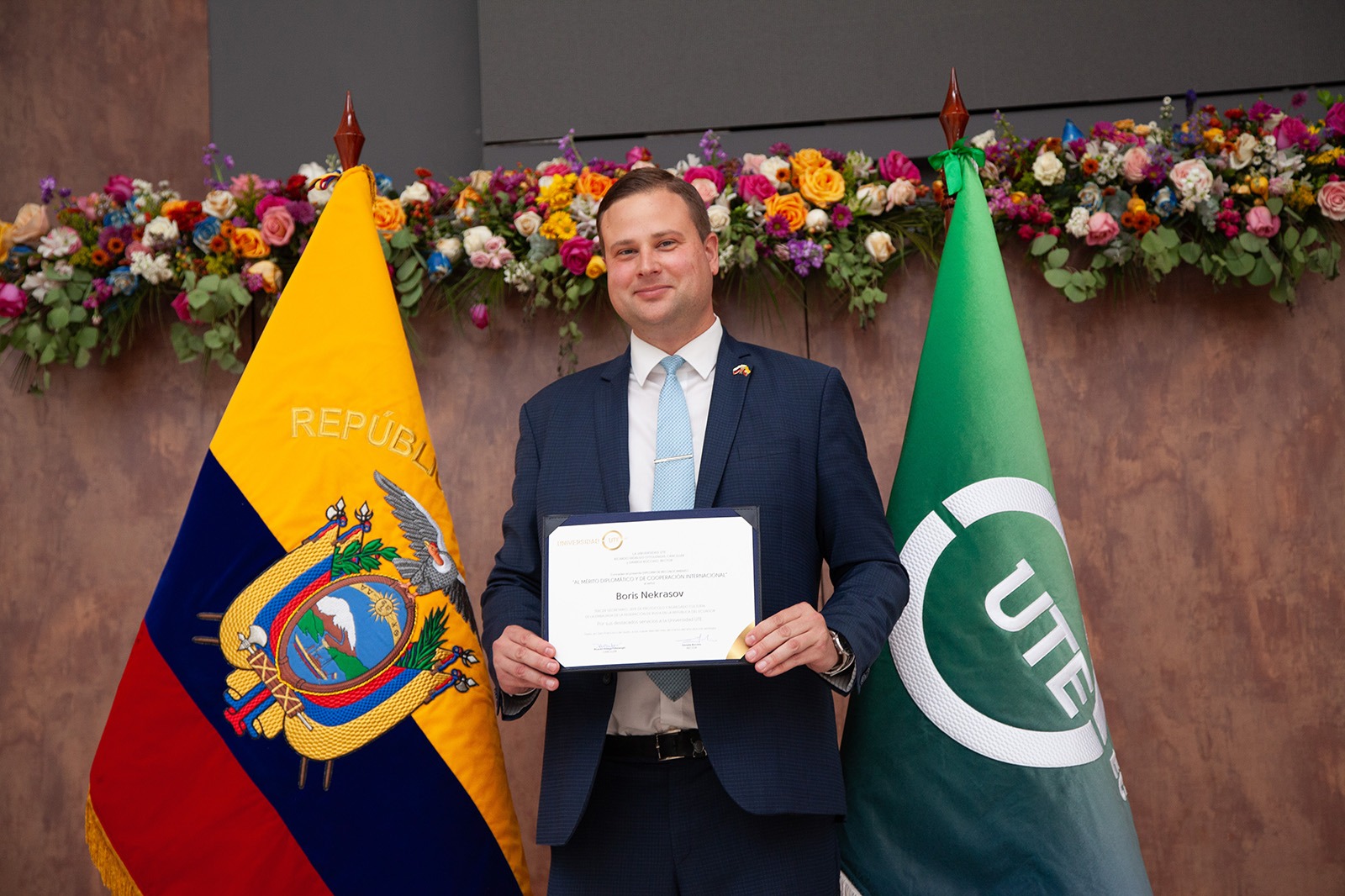 reconocimiento-boris-merito-2