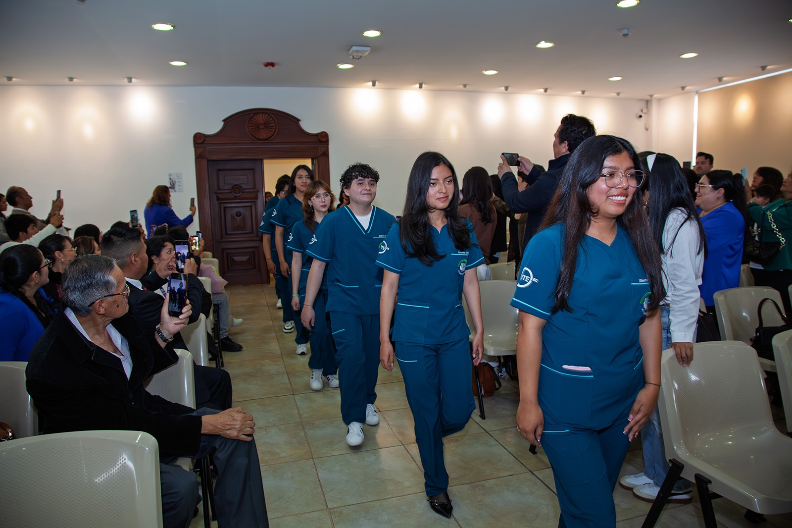 investidura chaquetas operativas UTE Atención Prehospitalaria 2026