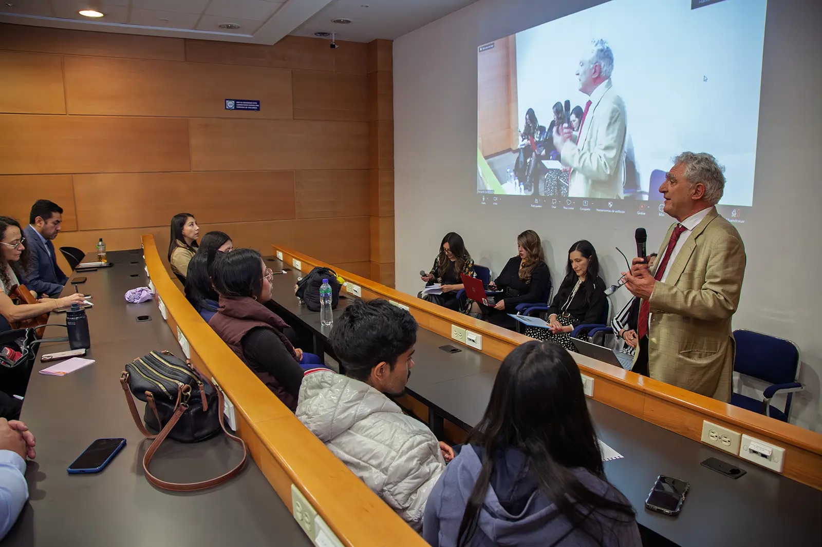 panel-economía-cuidado-4