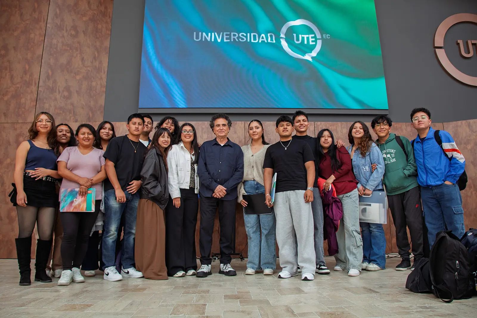 arq-menis-docente-ute-2